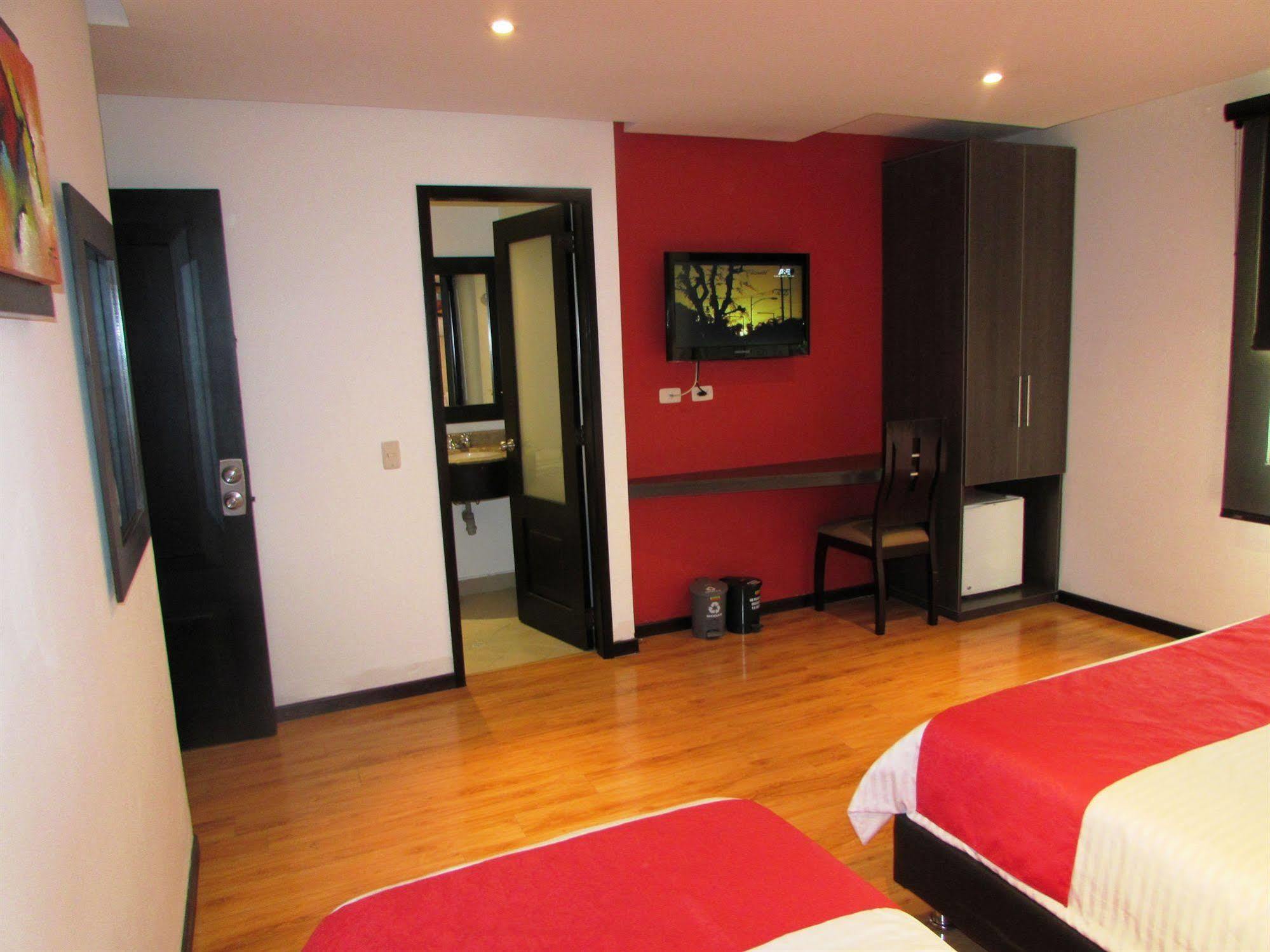 Hotel American Deluxe Bogotá Extérieur photo